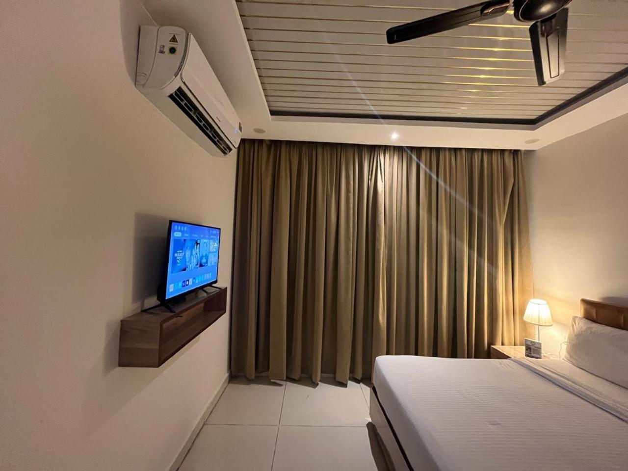 Hotel Hibiscus Tree- Bachupally 海得拉巴 外观 照片